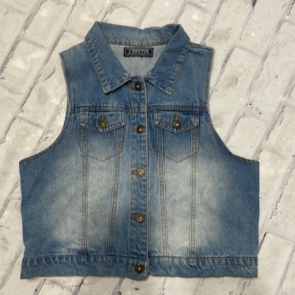 C'Esttoi Denim Vest Distressed Medium Wash Button Up - Picture 10 of 10